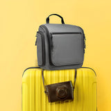 INSMART Travel Toiletry Bag for Men and Women, Waterproof Large Capacity Makeup Bag, Hanging Foldable Makeup Organizer, Full-Size Containers